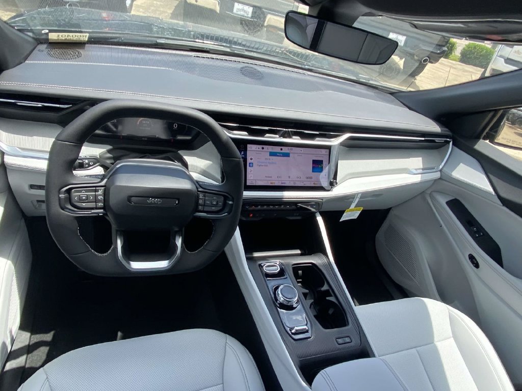 New 2026 Jeep Cherokee Limited AWD/4WD image 10