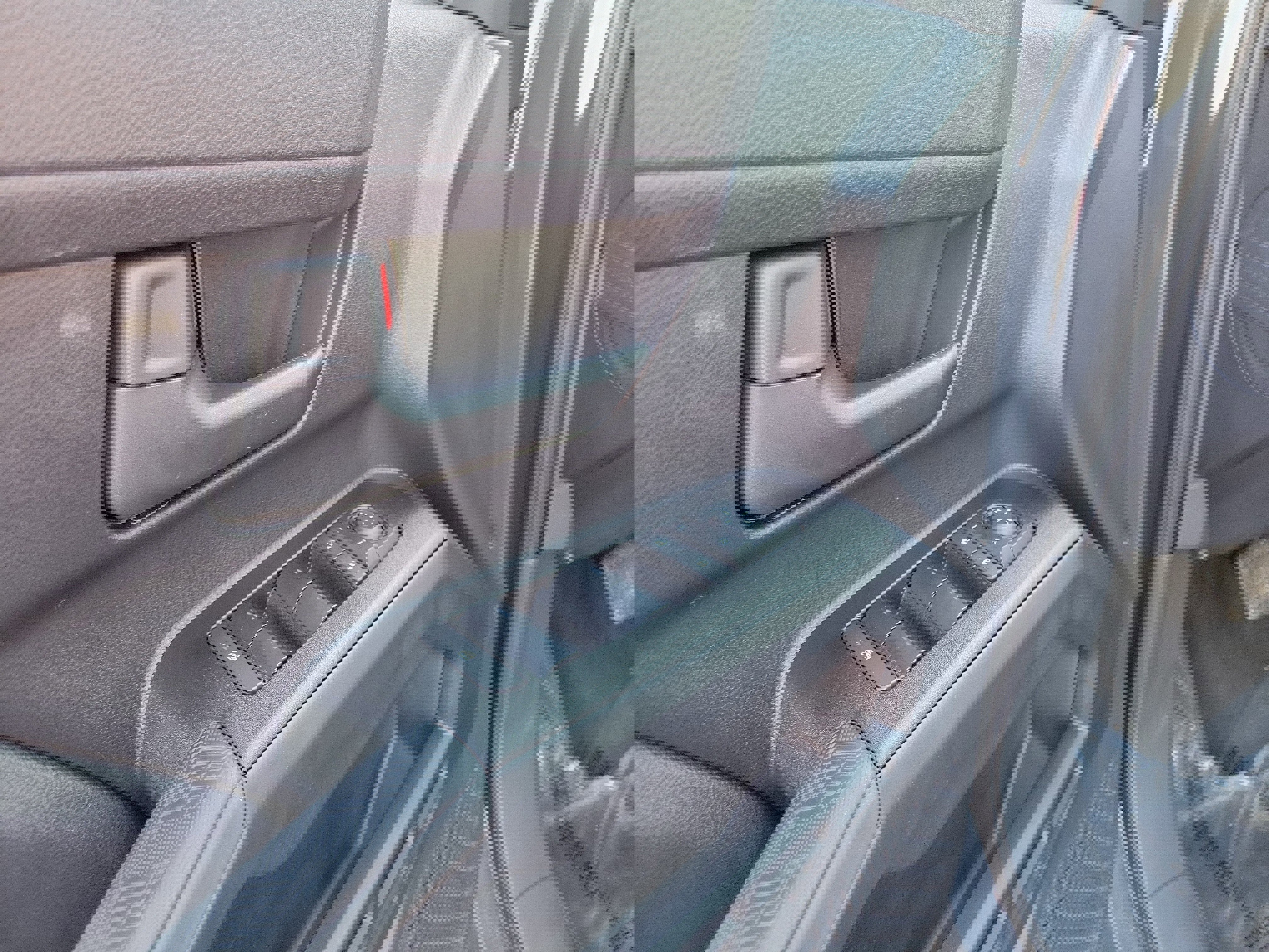 Used 2025 Toyota 4Runner SR5 image 18