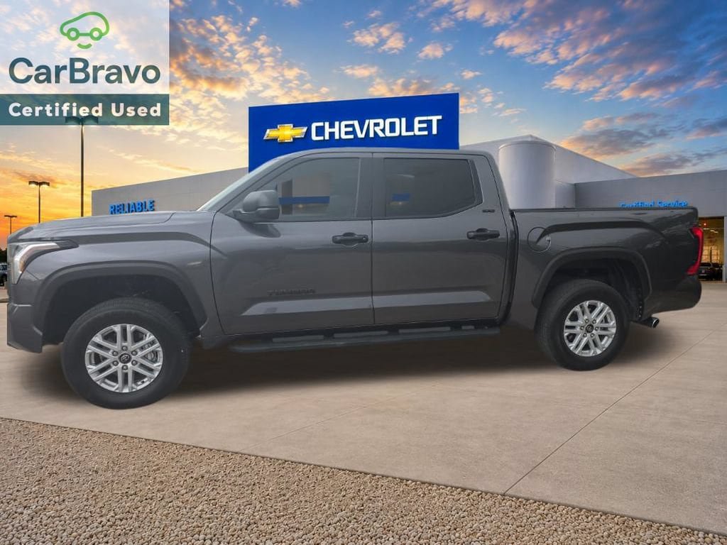 Used 2025 Toyota Tundra SR5 AWD/4WD image 3