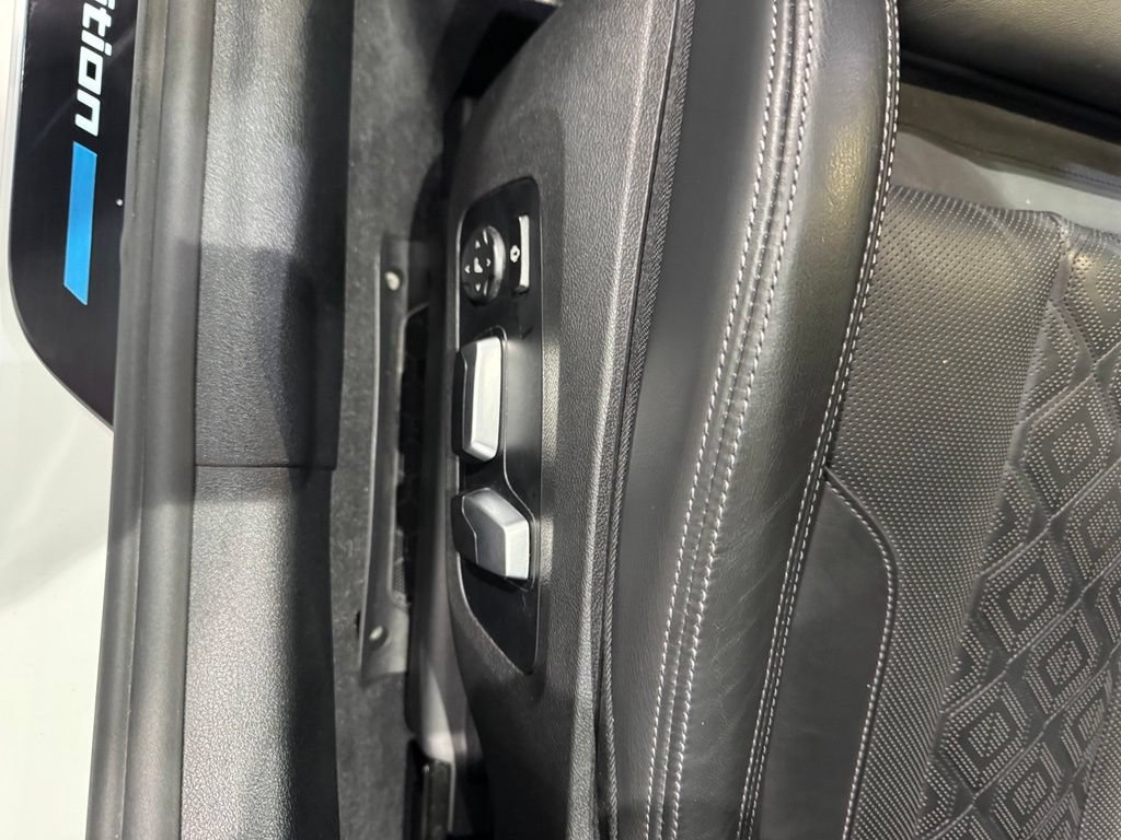 Used 2022 BMW M8 Gran Coupe xDrive Competition w/ M Carbon Exterior Package AWD/4WD image 15