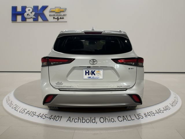 Used 2026 Toyota Highlander Platinum AWD/4WD image 5