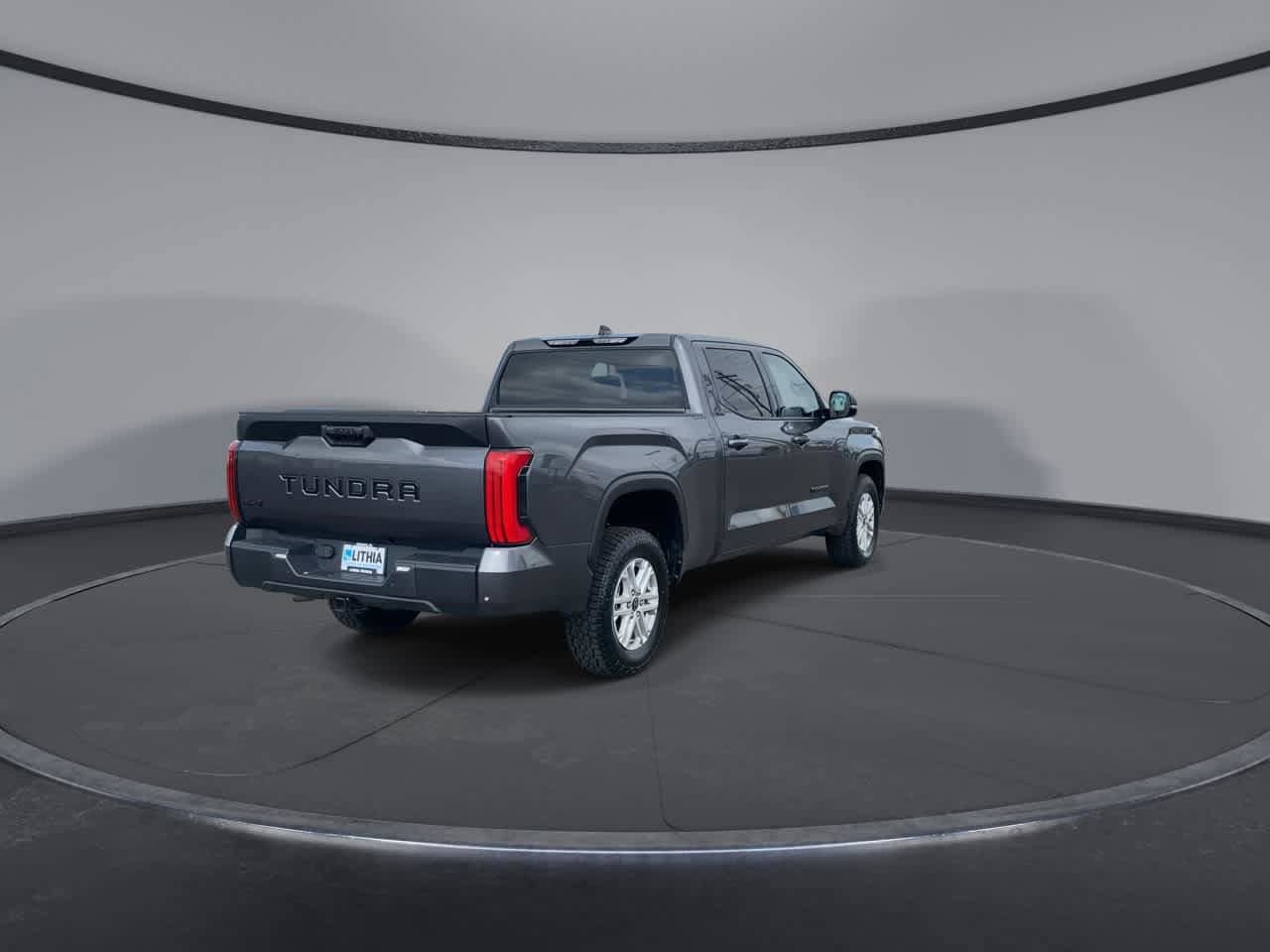 Used 2023 Toyota Tundra SR5 w/ SR5 Premium Package AWD/4WD image 9