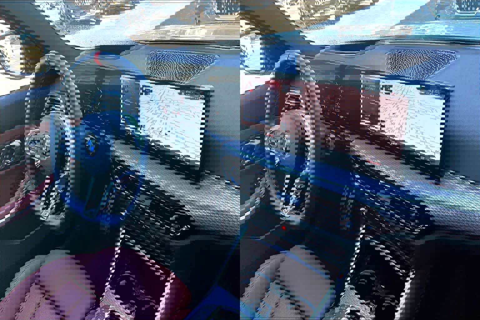 Certified 2025 BMW M340i Sedan image 31