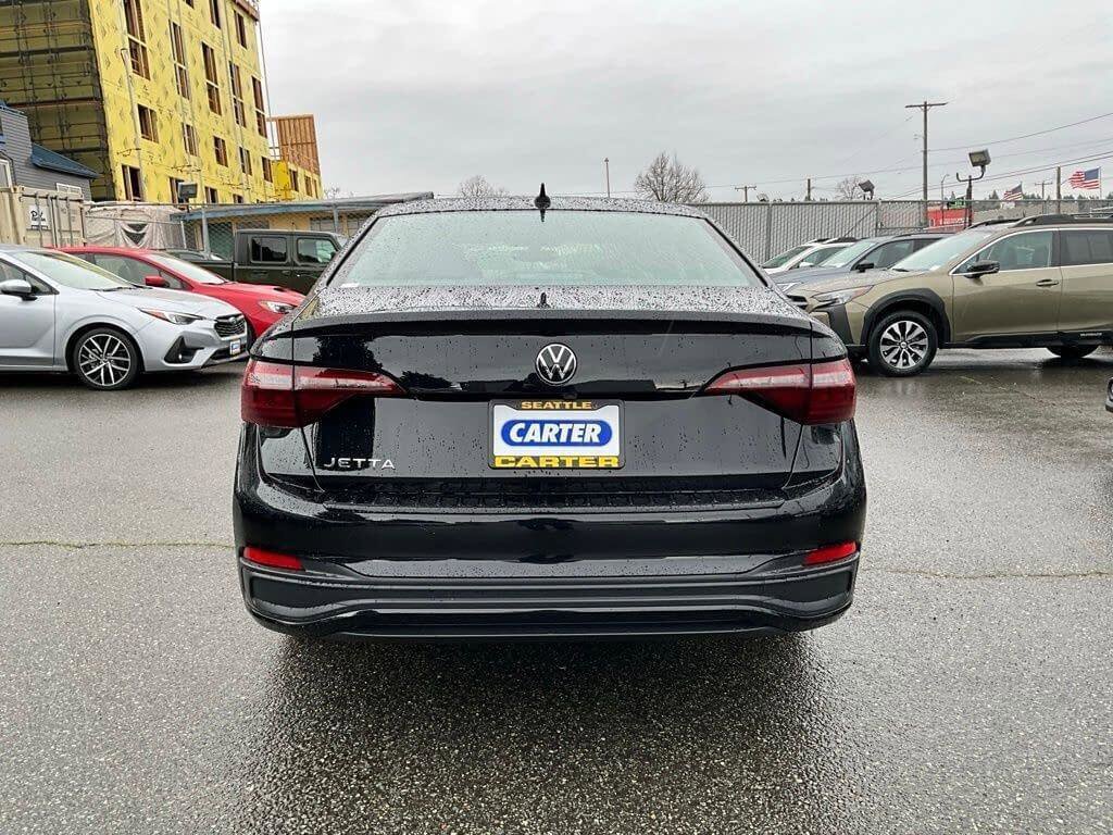 Certified 2023 Volkswagen Jetta S image 7