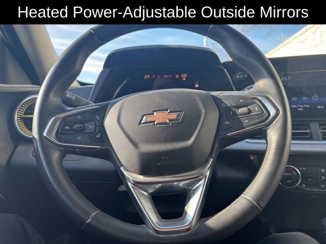 Certified 2024 Chevrolet Trax LT w/ Driver Confidence Package image 11