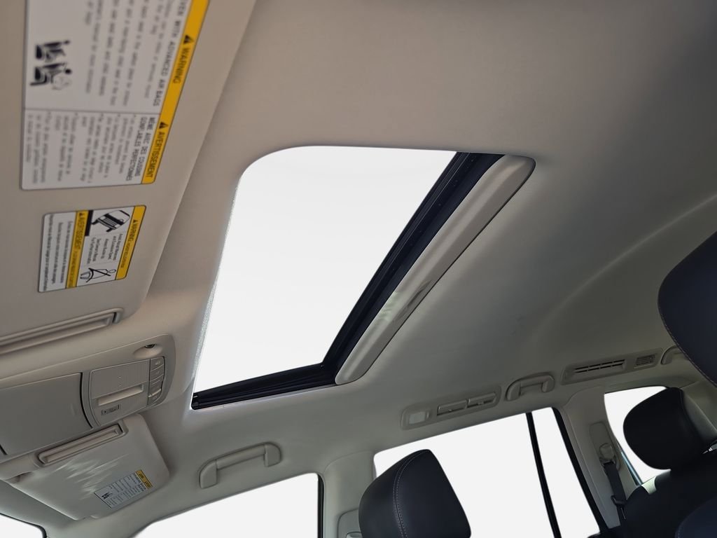 Used 2019 Nissan Armada Platinum AWD/4WD image 34