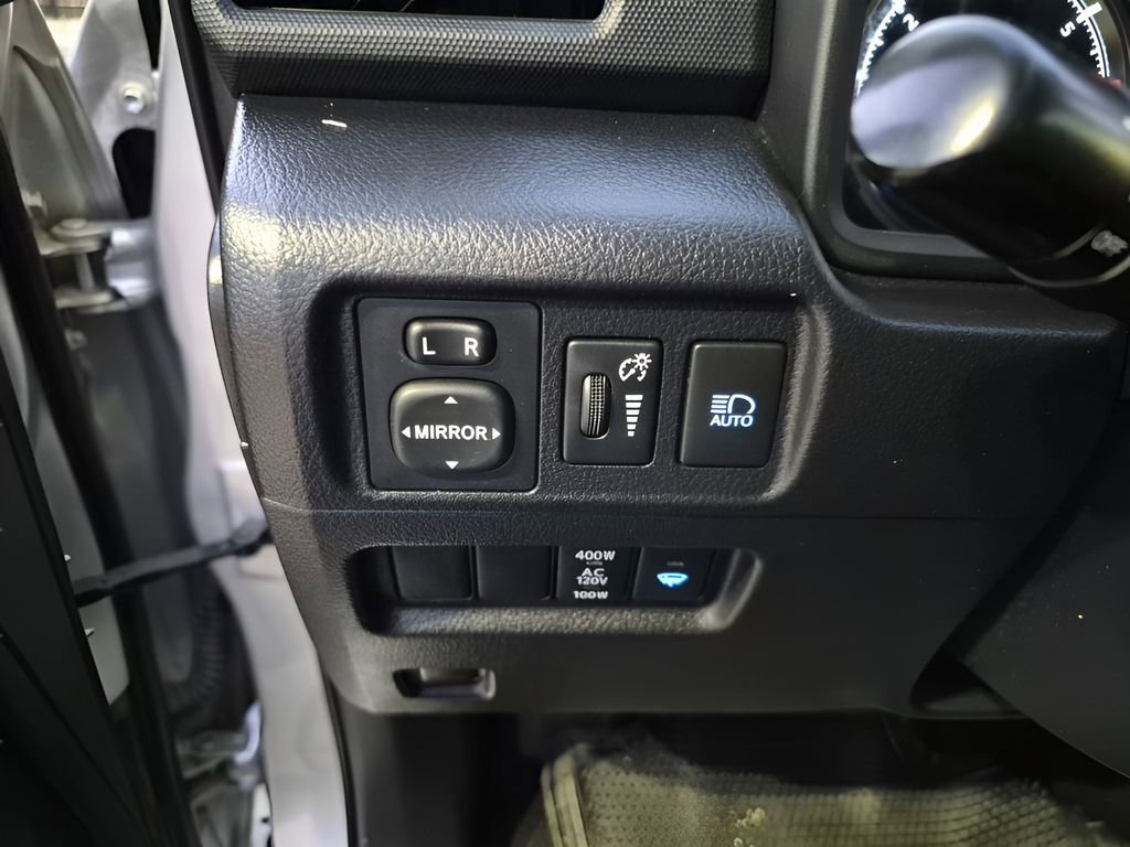 Used 2024 Toyota 4Runner TRD Off-Road image 32