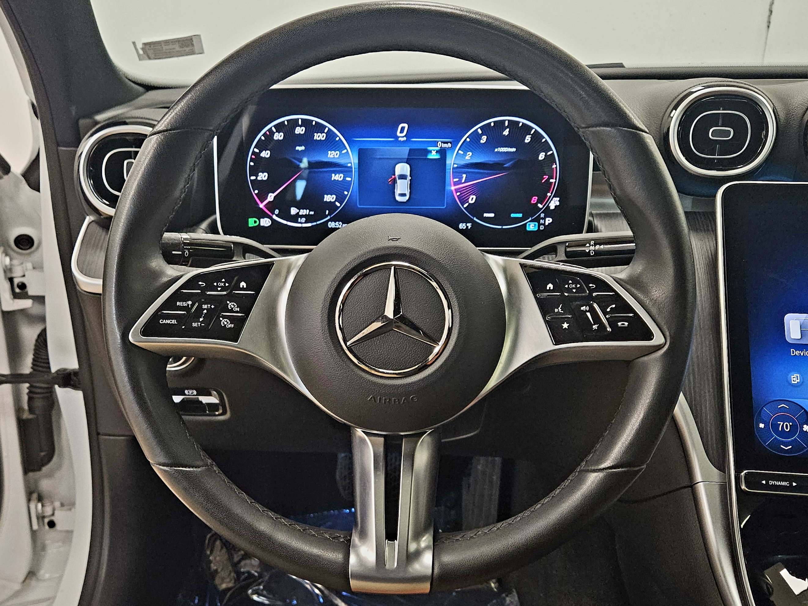 Used 2025 Mercedes-Benz C 300 4MATIC Sedan image 33