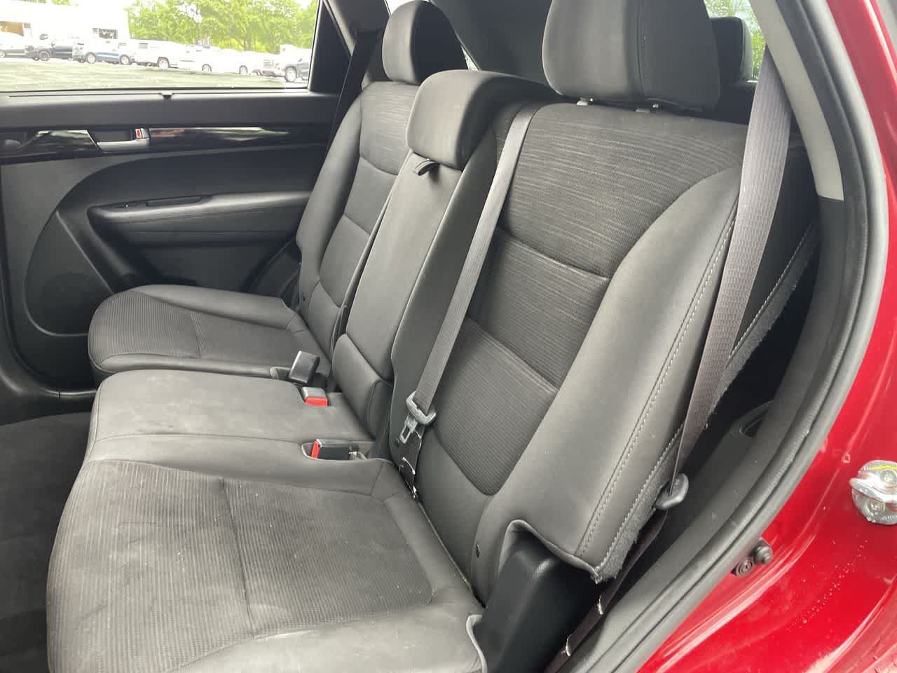 Used 2015 Kia Sorento LX FWD image 19