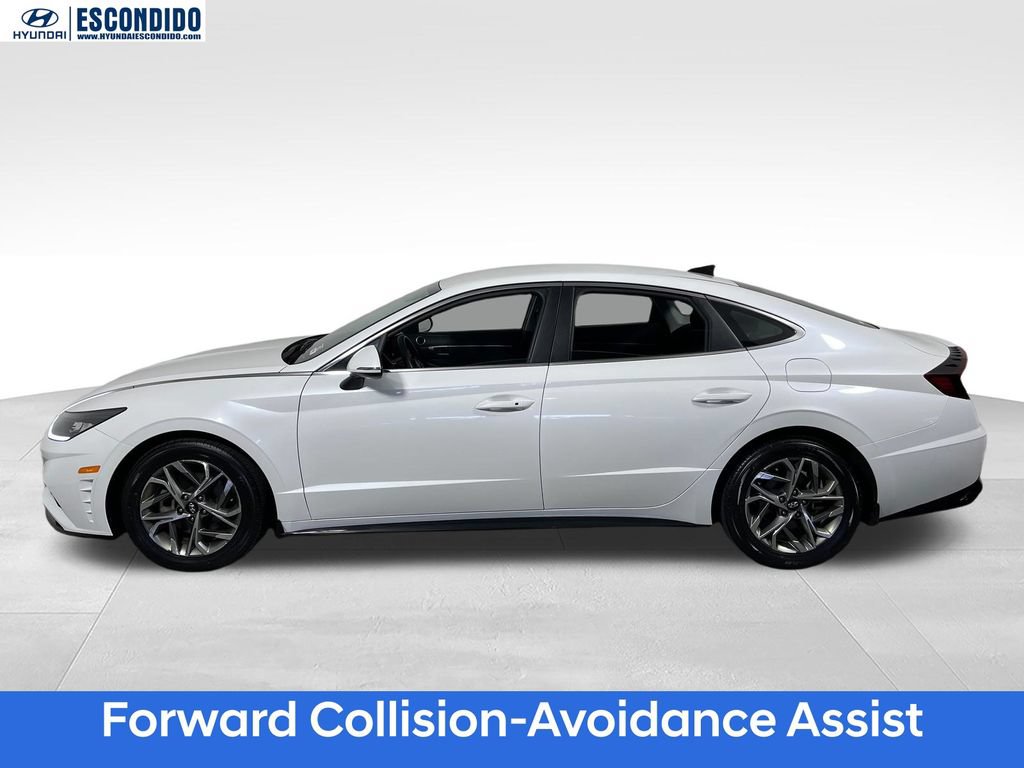 Certified 2022 Hyundai Sonata SEL w/ Winter Weather Package FWD image 3