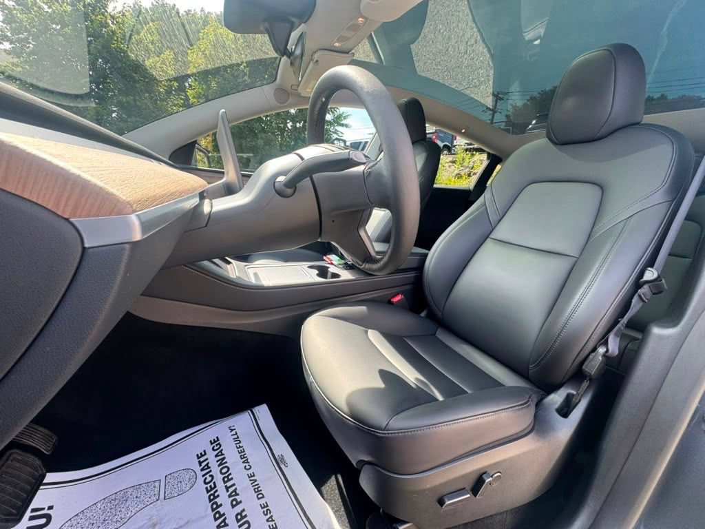 Used 2023 Tesla Model Y Long Range AWD/4WD image 14