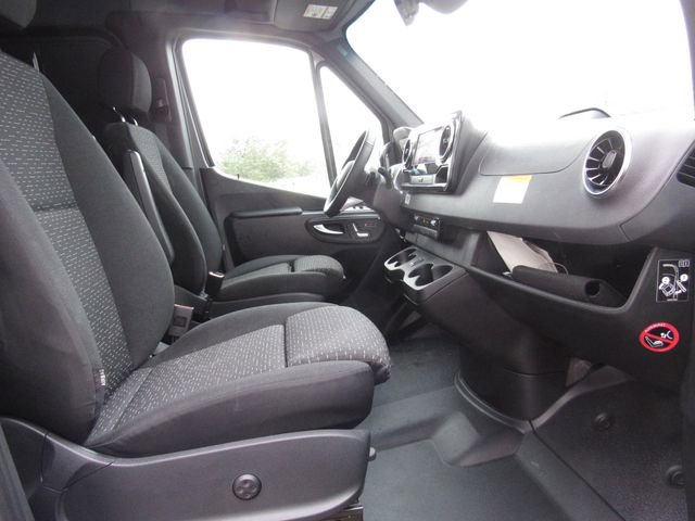New 2025 Mercedes-Benz Sprinter 4500 image 15