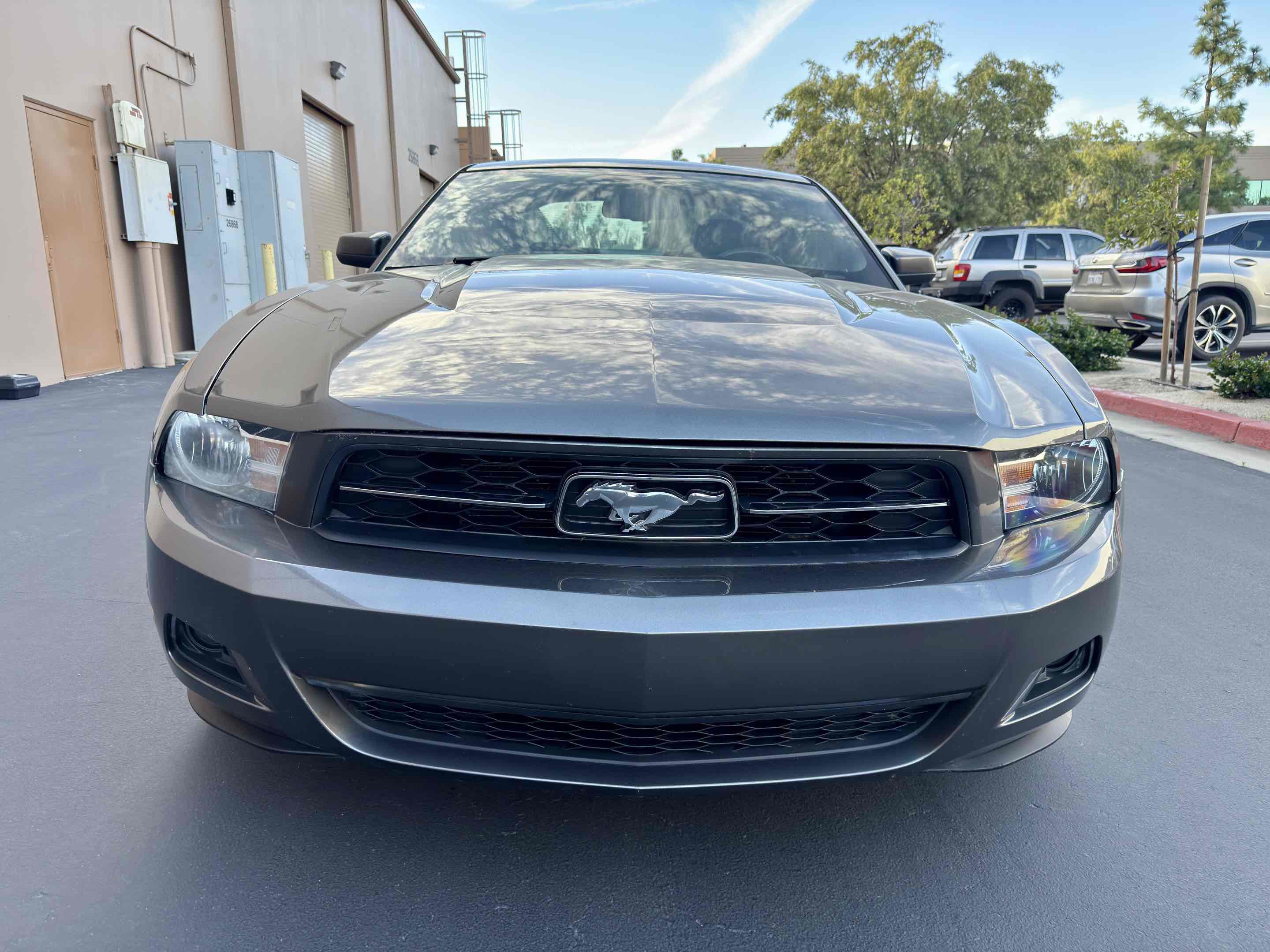 Used 2010 Ford Mustang Premium RWD image 14