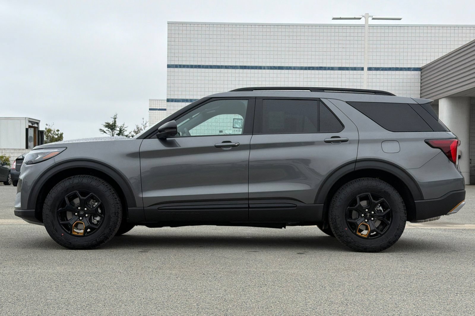 New 2026 Ford Explorer Tremor w/ Tremor Convenience Package AWD/4WD image 7