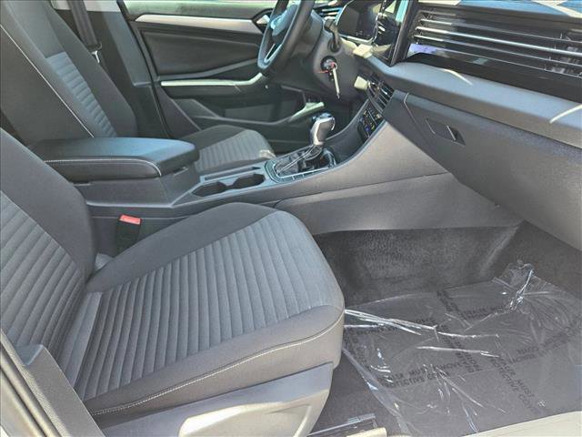 Used 2025 Volkswagen Jetta S FWD image 19