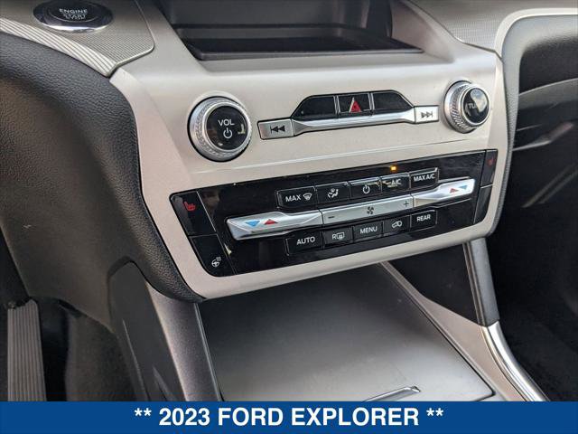 Certified 2023 Ford Explorer XLT w/ Equipment Group 202A image 17