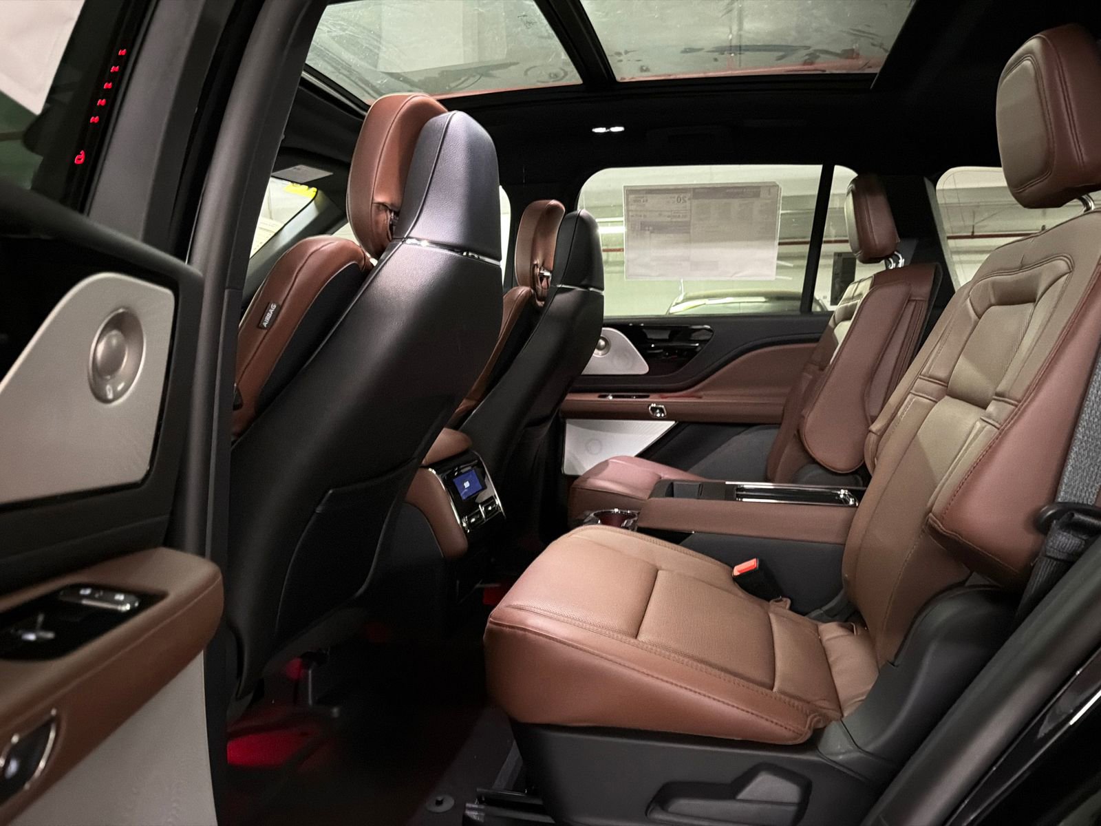 New 2026 Lincoln Aviator Reserve image 19