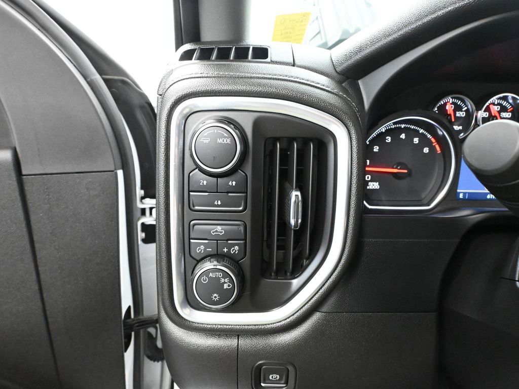 Used 2022 Chevrolet Silverado 2500 LT image 35