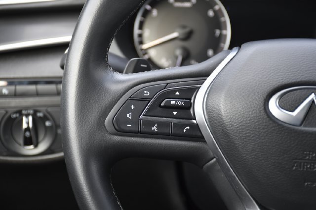 Used 2025 INFINITI QX50 Luxe AWD/4WD image 8