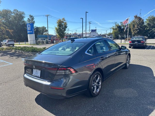Used 2023 Honda Accord EX image 8