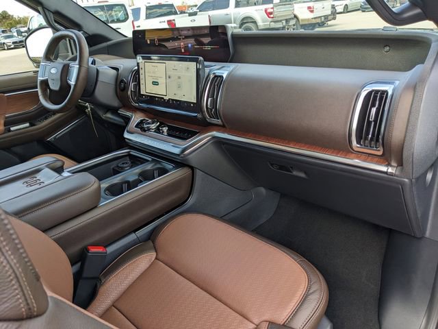 New 2026 Ford Expedition Max King Ranch image 13