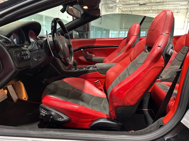 Used 2014 Maserati GranTurismo Sport RWD image 45