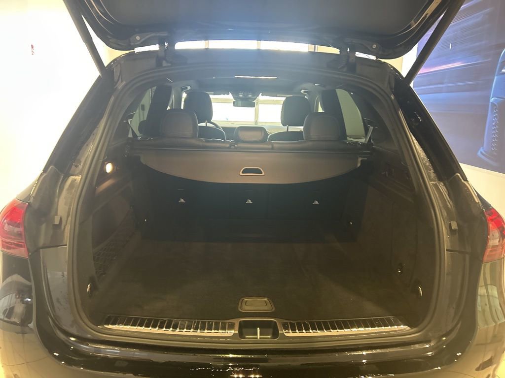 Used 2025 Mercedes-Benz GLE 350 4MATIC image 17