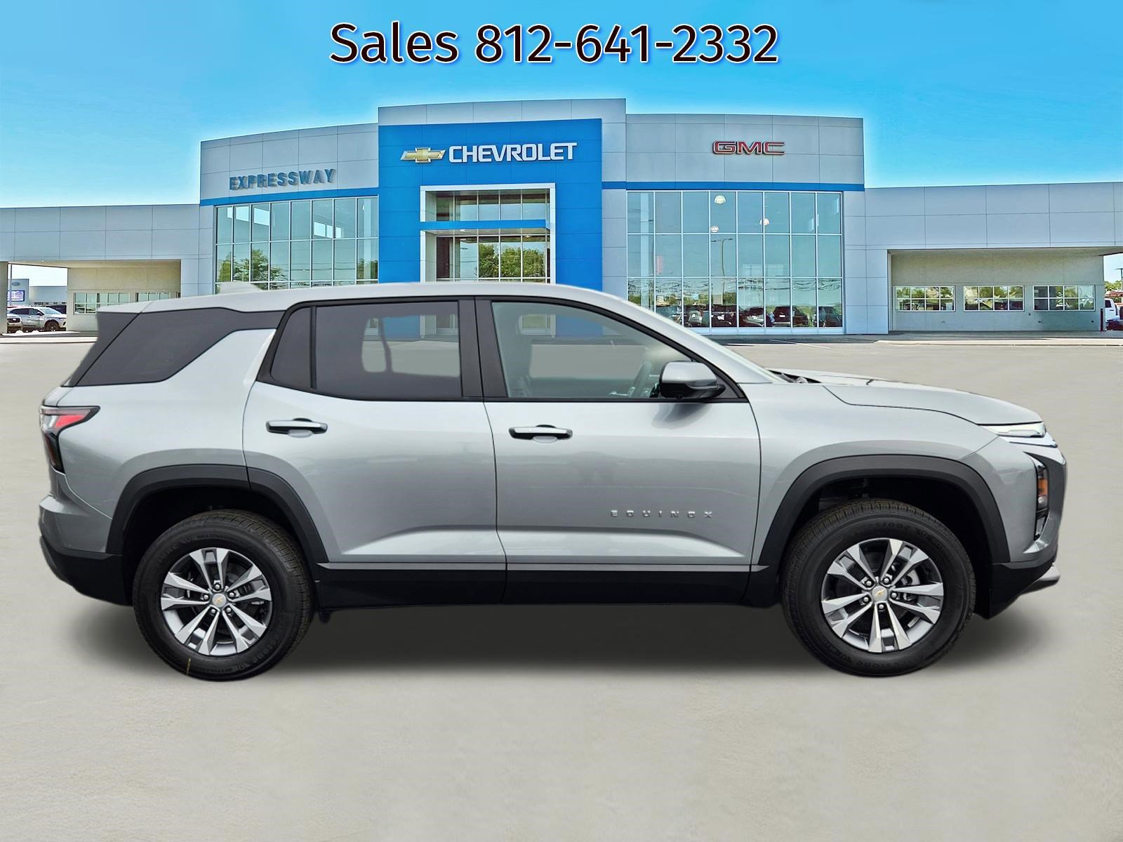 New 2026 Chevrolet Equinox LT w/ Safety and Technology Package FWD image 5