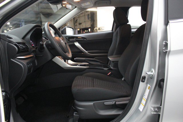 New 2026 Mitsubishi Eclipse Cross LE AWD/4WD image 6