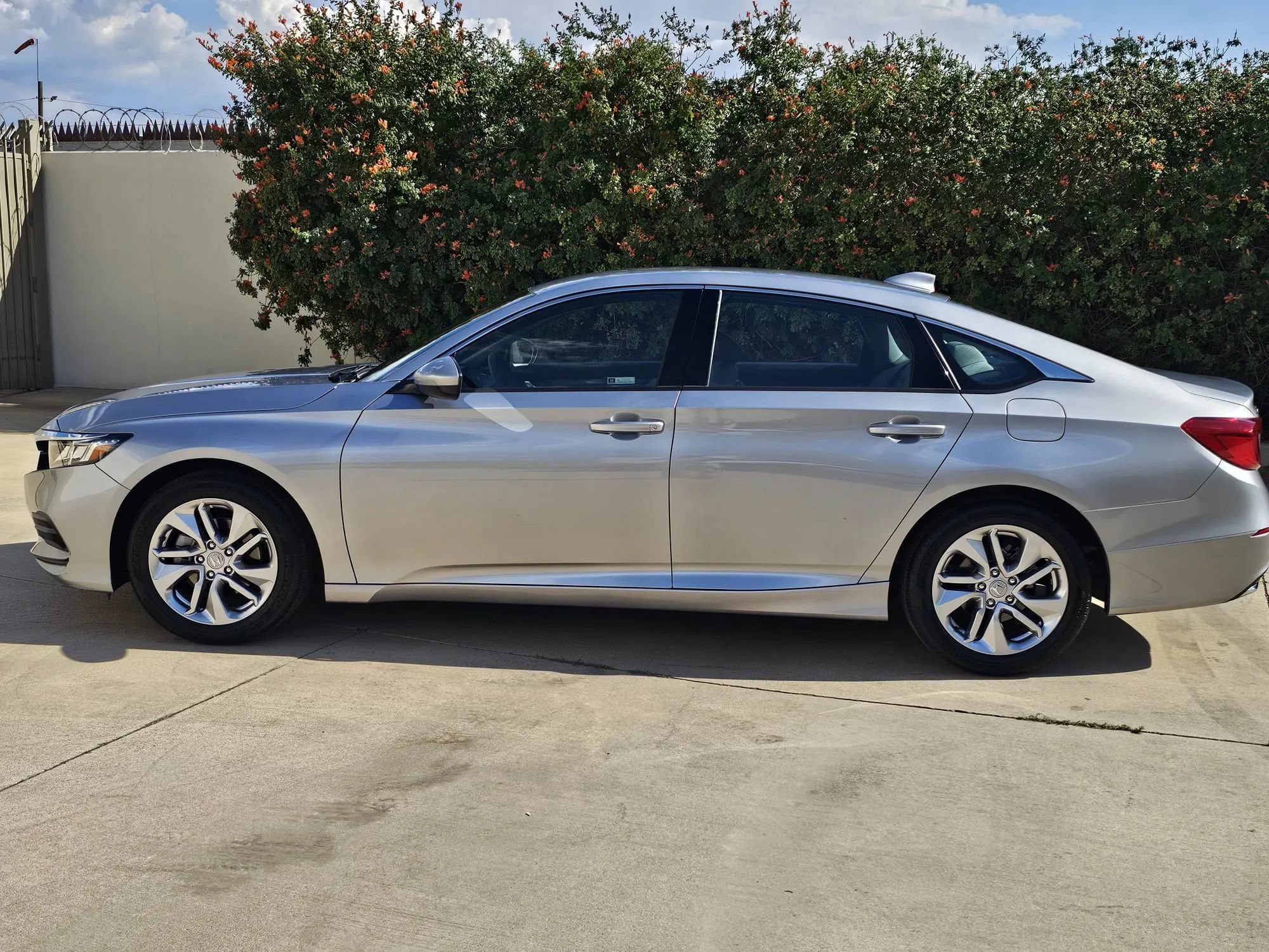 Used 2019 Honda Accord LX image 8