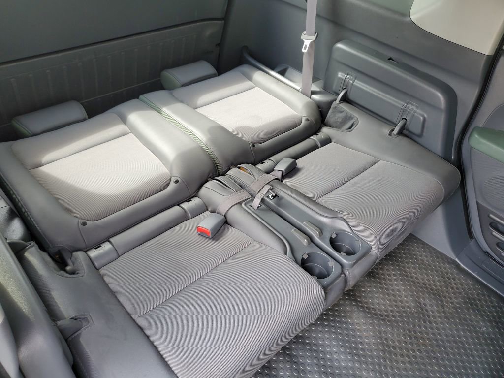 Used 2004 Honda Element EX image 27