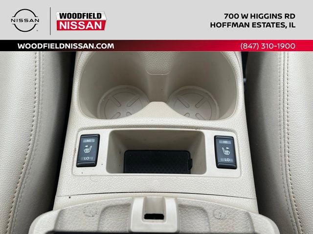 Used 2016 Nissan Rogue SL w/ SL Premium Package AWD/4WD image 30