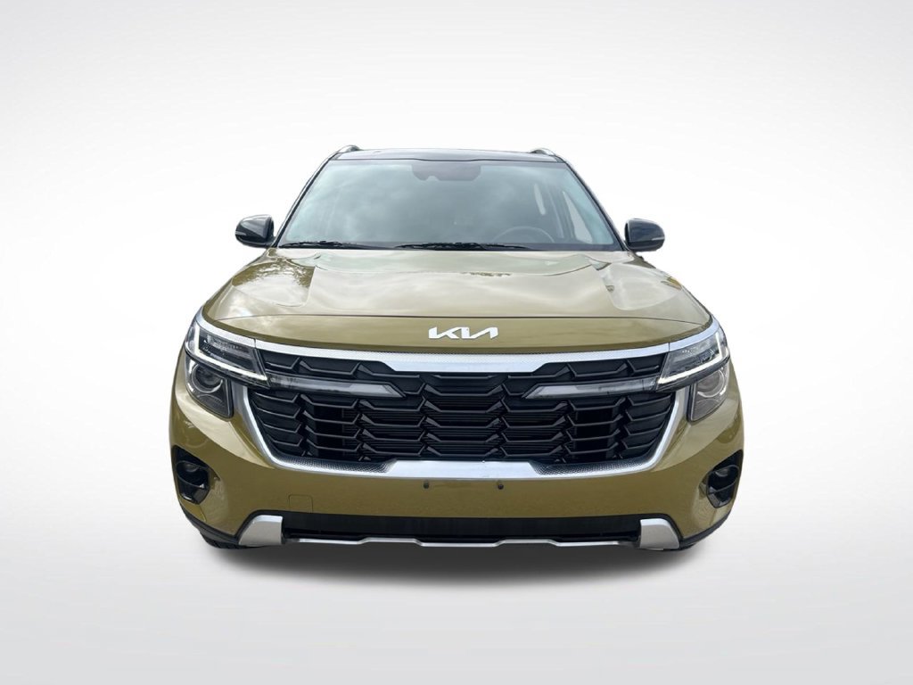 Certified 2024 Kia Seltos S AWD/4WD image 2