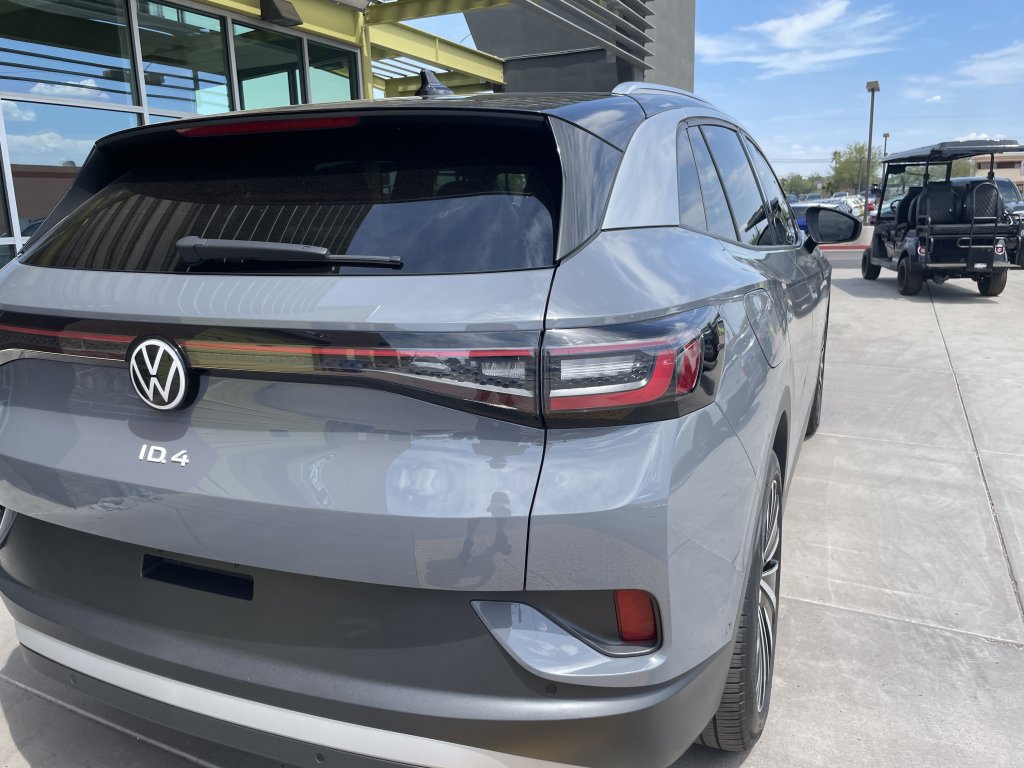 Used 2023 Volkswagen ID.4 Pro S Plus RWD image 11