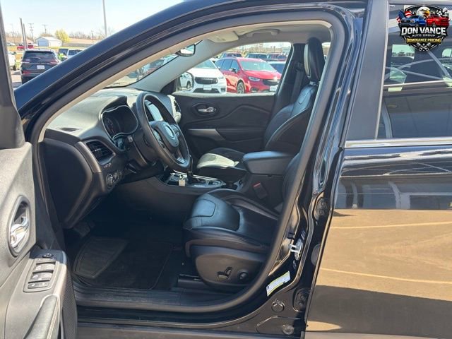 Used 2022 Jeep Cherokee Latitude Lux FWD image 11