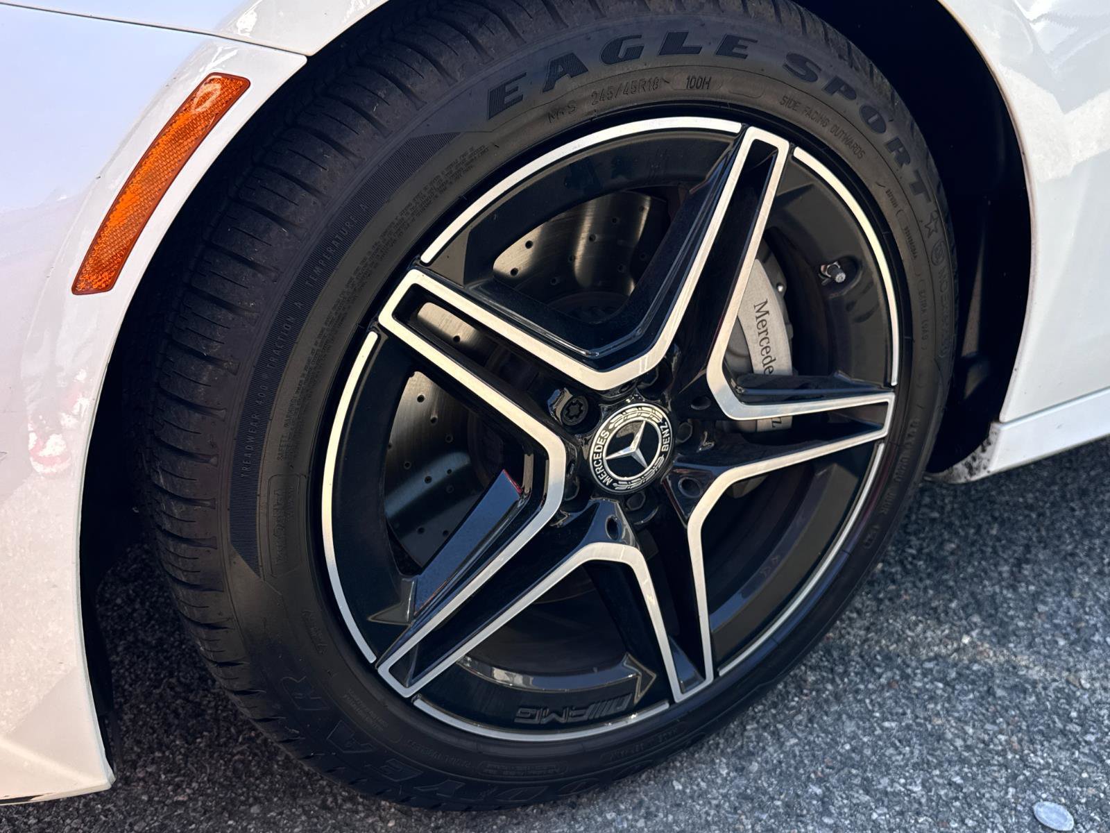 Used 2023 Mercedes-Benz E 350 Sedan image 11