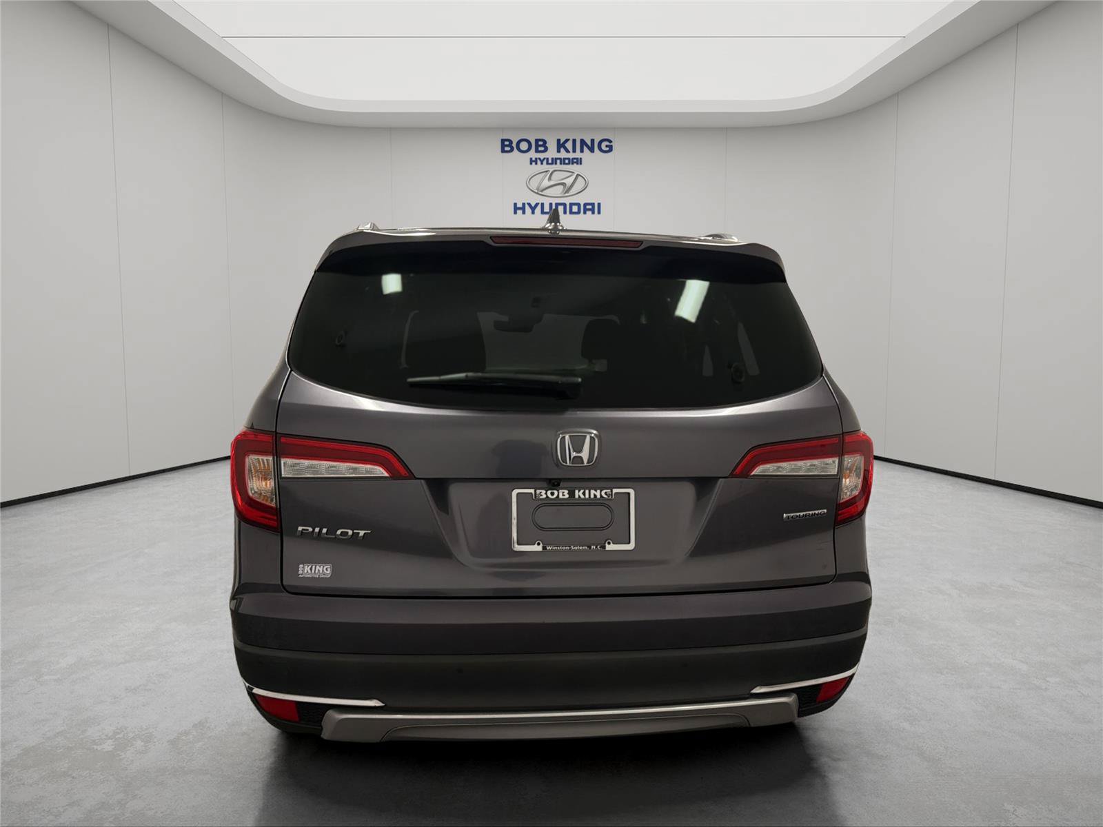 Used 2022 Honda Pilot Touring image 4