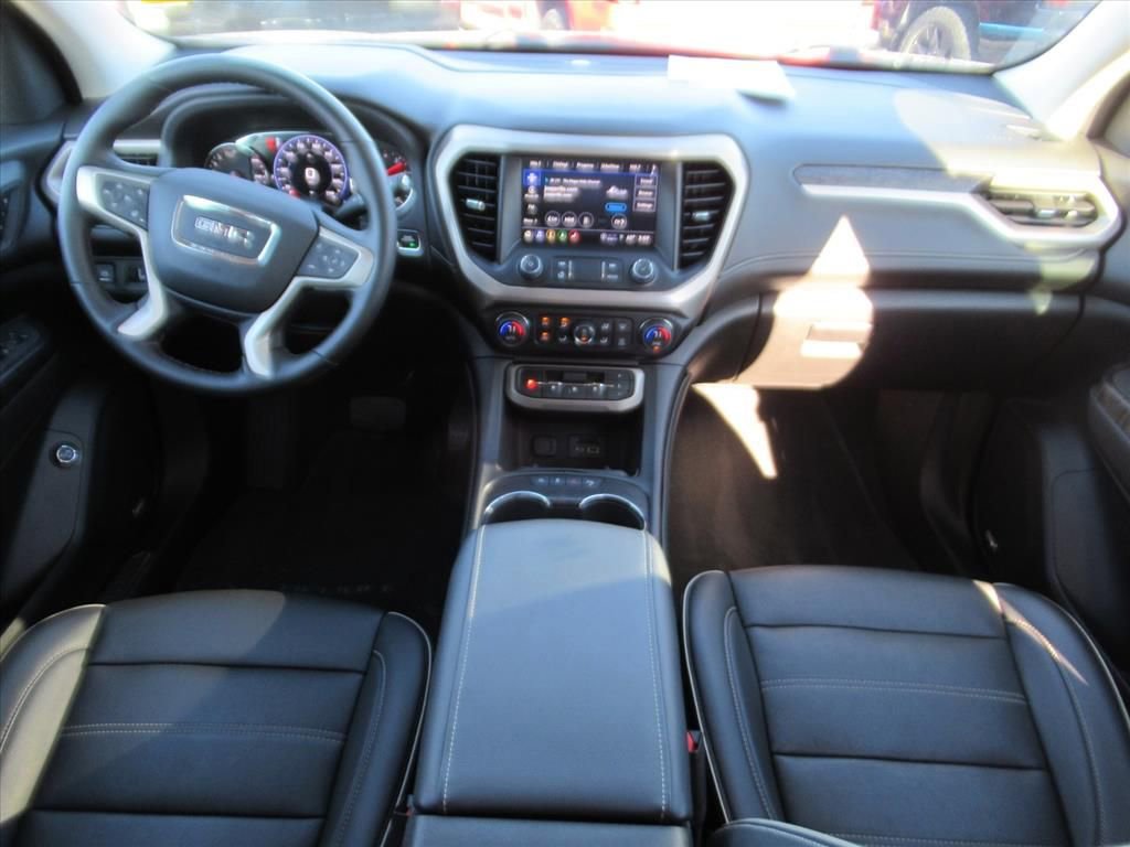 Certified 2023 GMC Acadia Denali w/ Denali Ultimate Package image 11