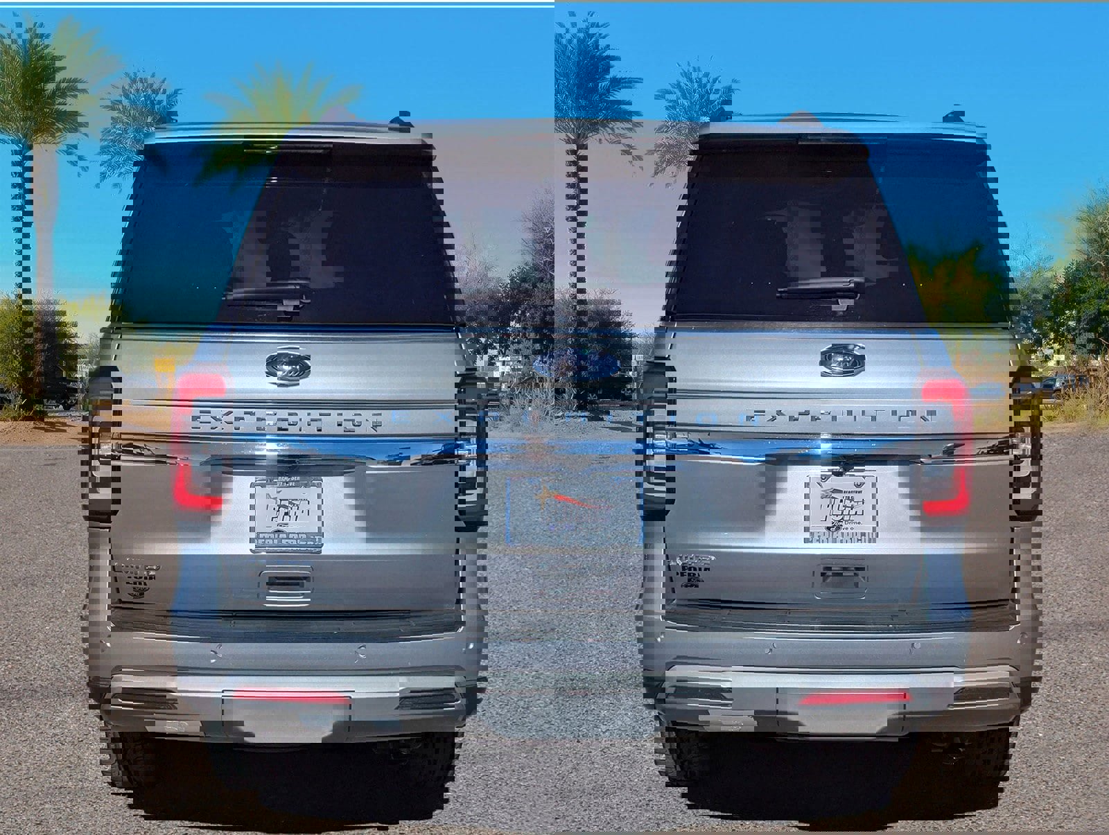 Certified 2024 Ford Expedition Limited image 4