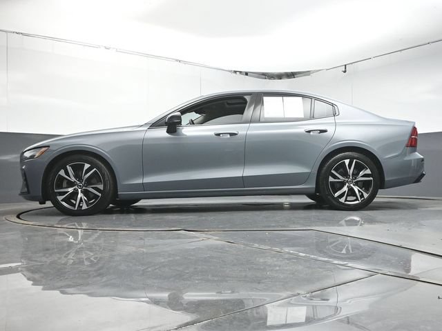 Used 2024 Volvo S60 B5 Core FWD image 34