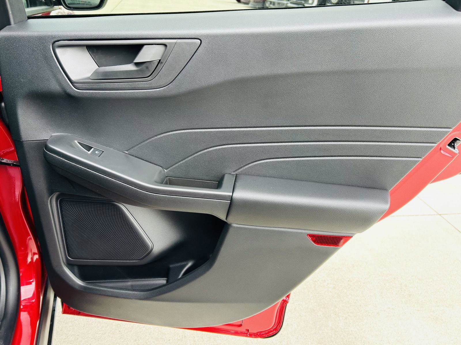 New 2026 Ford Escape Active w/ Cold Weather Package image 30