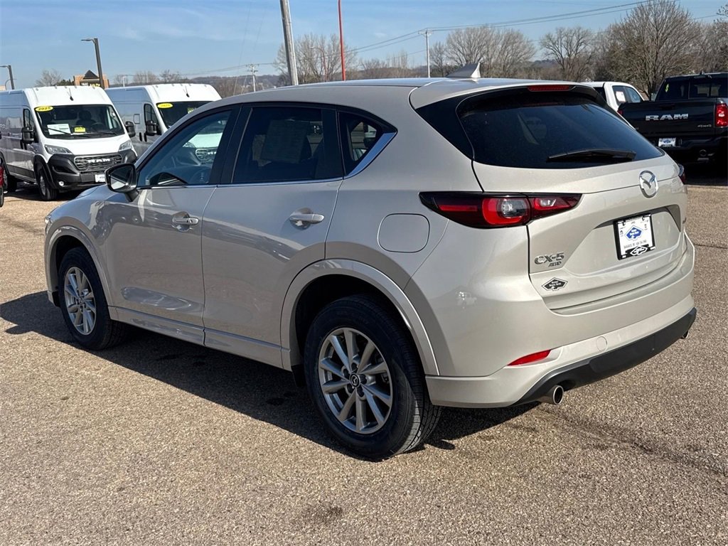 Used 2025 MAZDA CX-5 AWD 2.5 S w/ Preferred Package image 4