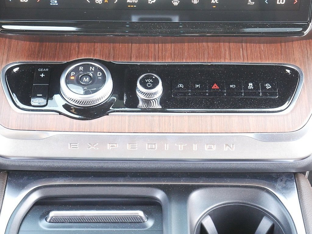 New 2026 Ford Expedition King Ranch AWD/4WD image 23