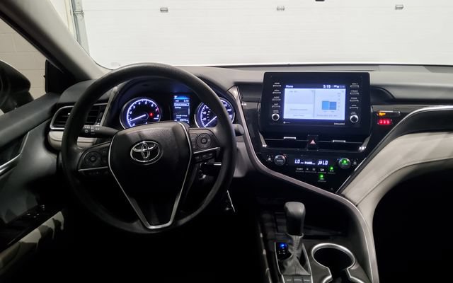 Used 2024 Toyota Camry LE FWD image 22