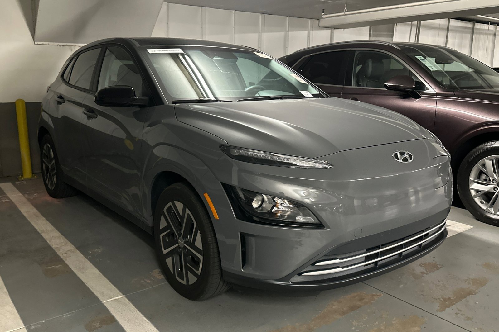 Used 2023 Hyundai Kona SE image 2