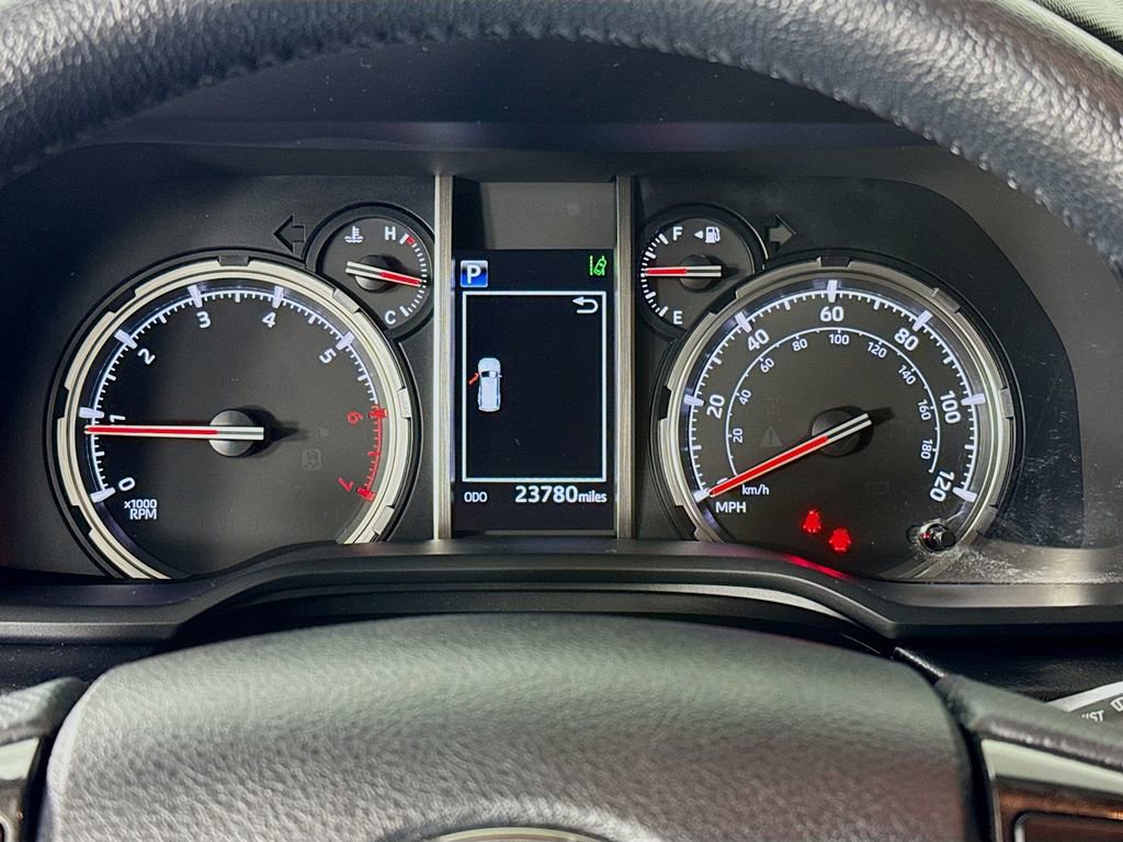 Certified 2023 Toyota 4Runner TRD Off-Road Premium w/ Moonroof Package AWD/4WD image 14