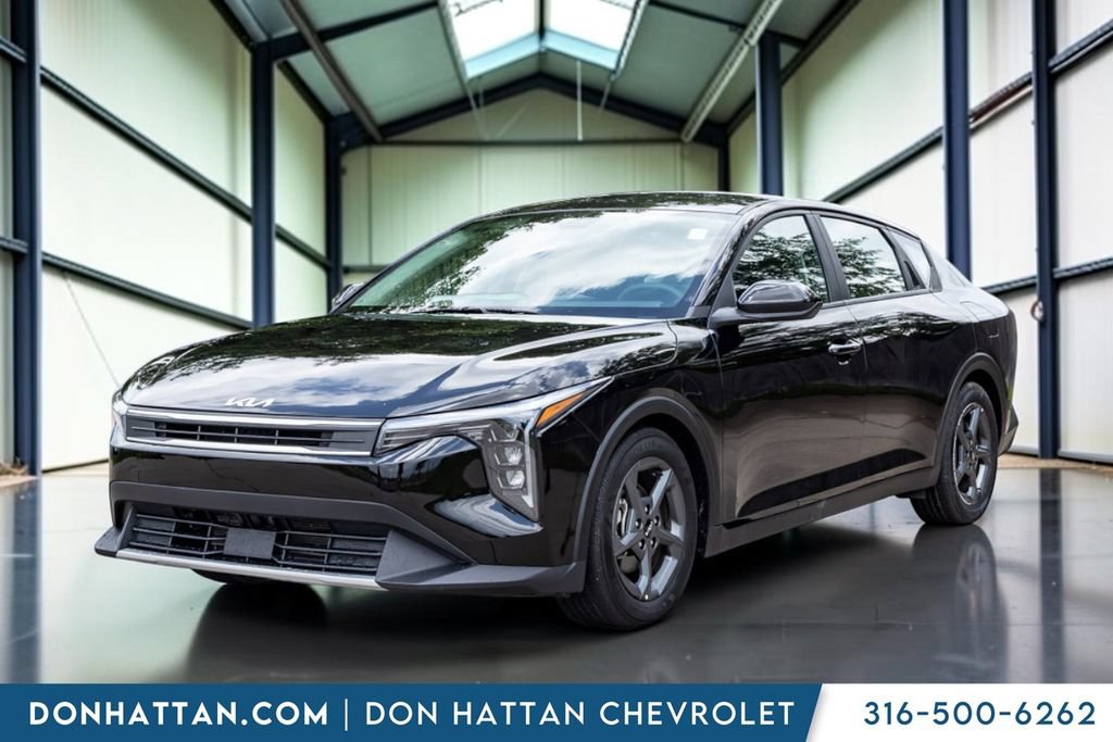 Used 2025 Kia K4 FWD image 21