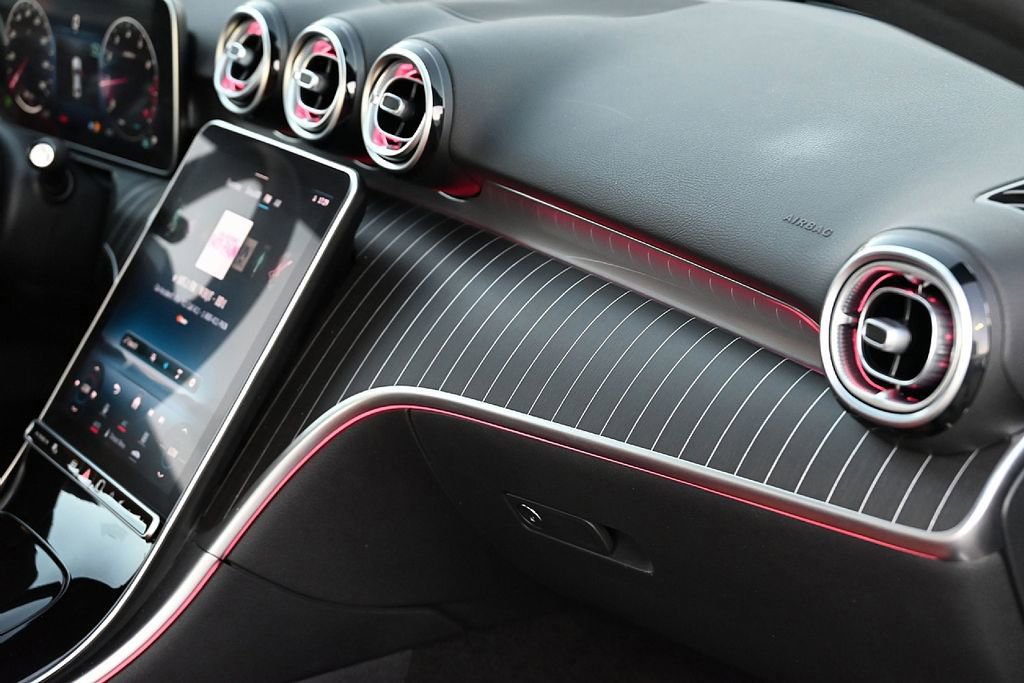 Certified 2023 Mercedes-Benz C 300 Sedan image 11