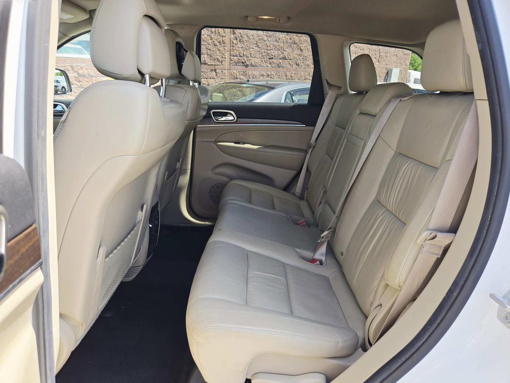 Used 2014 Jeep Grand Cherokee Limited w/ Trailer Tow Group IV RWD image 13