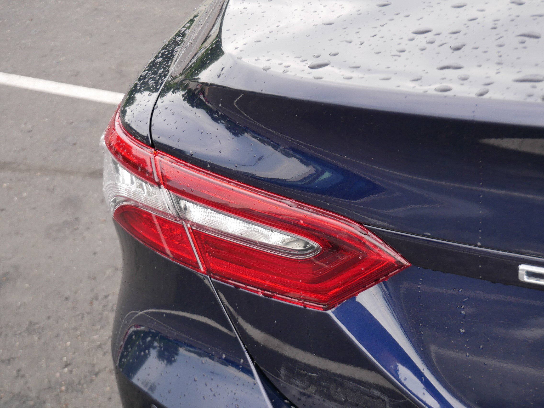 Used 2021 Toyota Camry XLE w/ Navigation Package FWD image 17